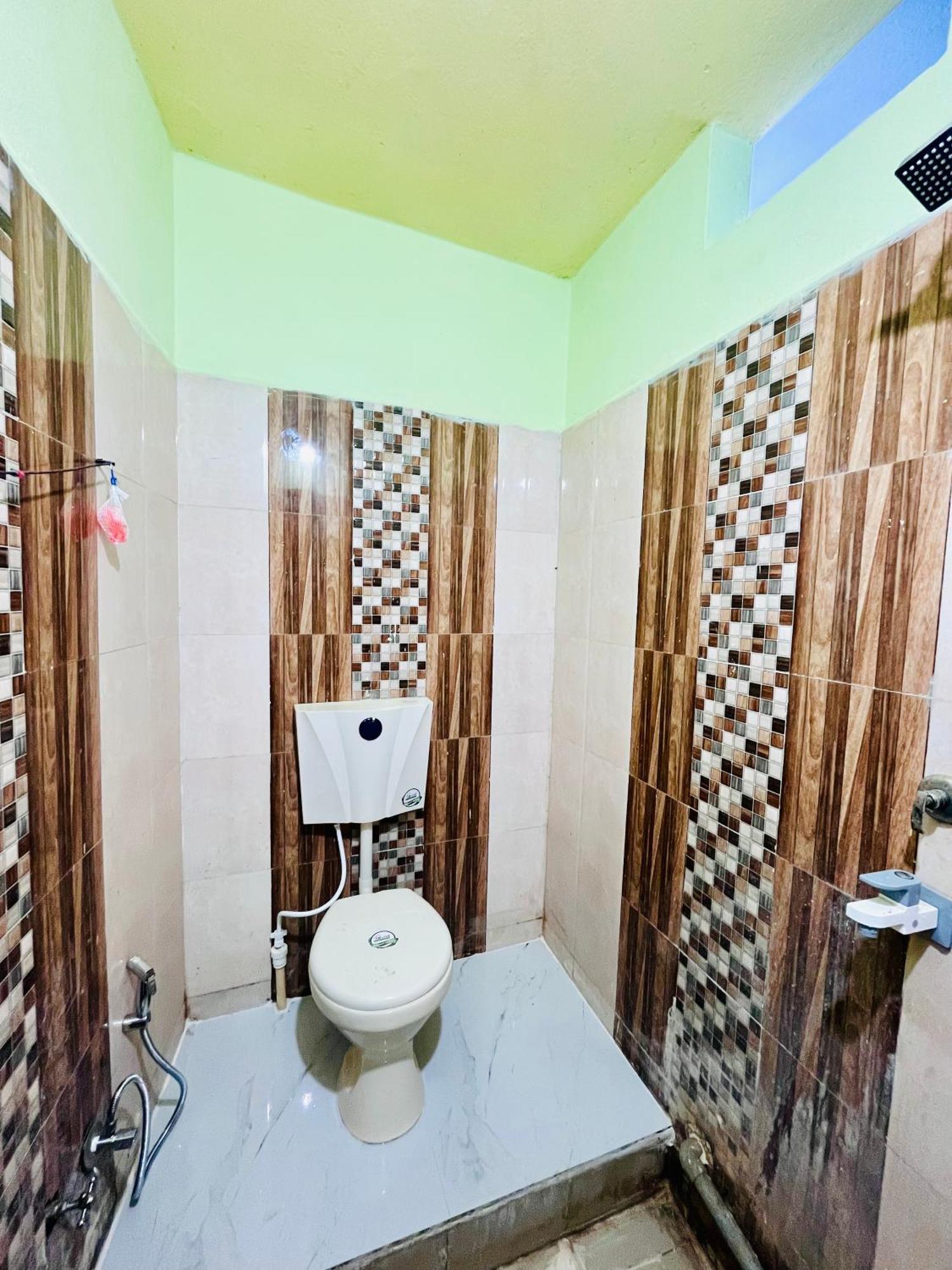 Rai Guest House ウッジャイン エクステリア 写真