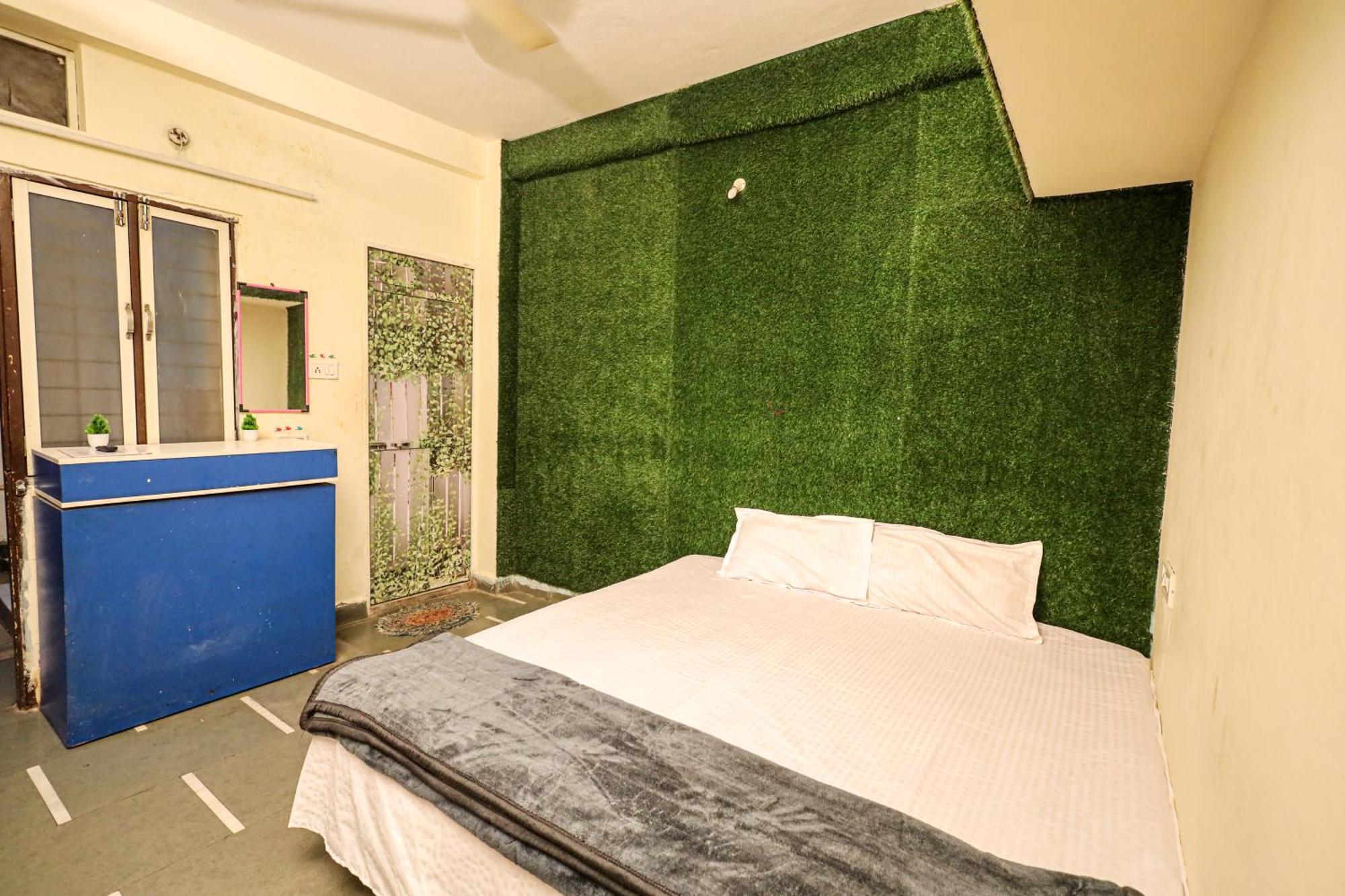 Rai Guest House ウッジャイン エクステリア 写真